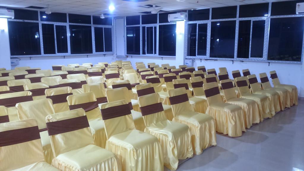 Hotel Parshuram Guwahati Eksteriør bilde