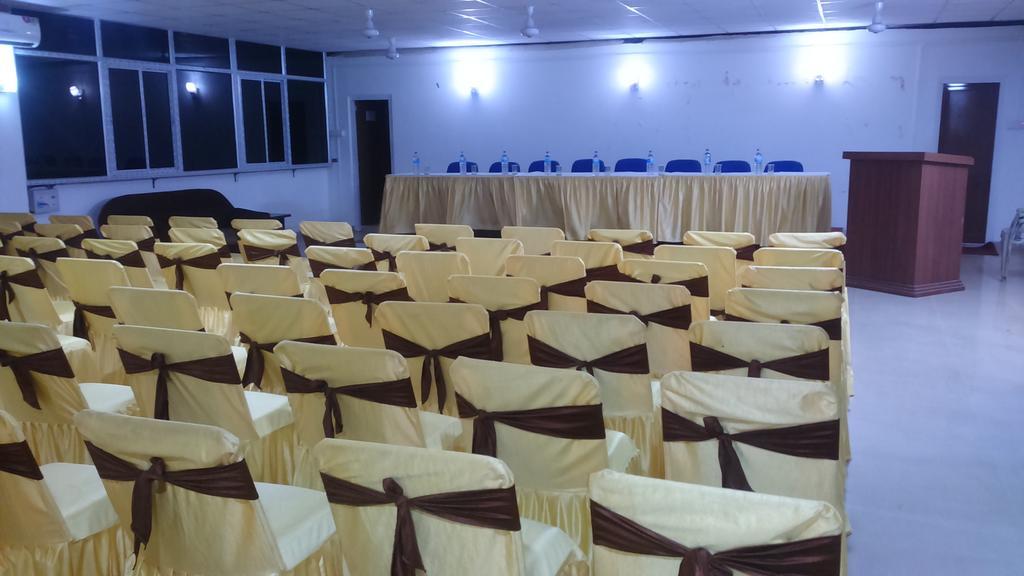 Hotel Parshuram Guwahati Eksteriør bilde