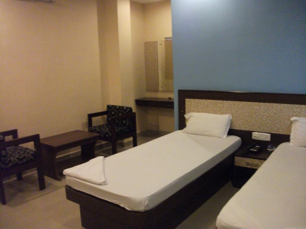 Hotel Parshuram Guwahati Eksteriør bilde